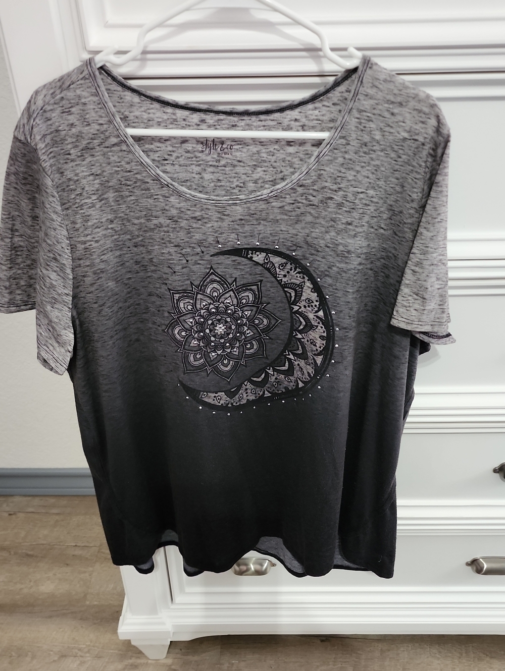 Style & Co. Gray Ombre Moon Graphic Short Sleeve Tee